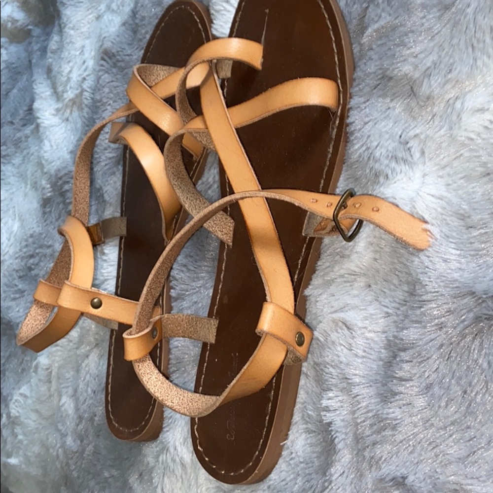 Sandals - Picture 2 of 3